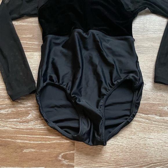 Suffolk Black Velvet and Mesh Long Sleeve Leotard Size Small - Picture 2 of 8